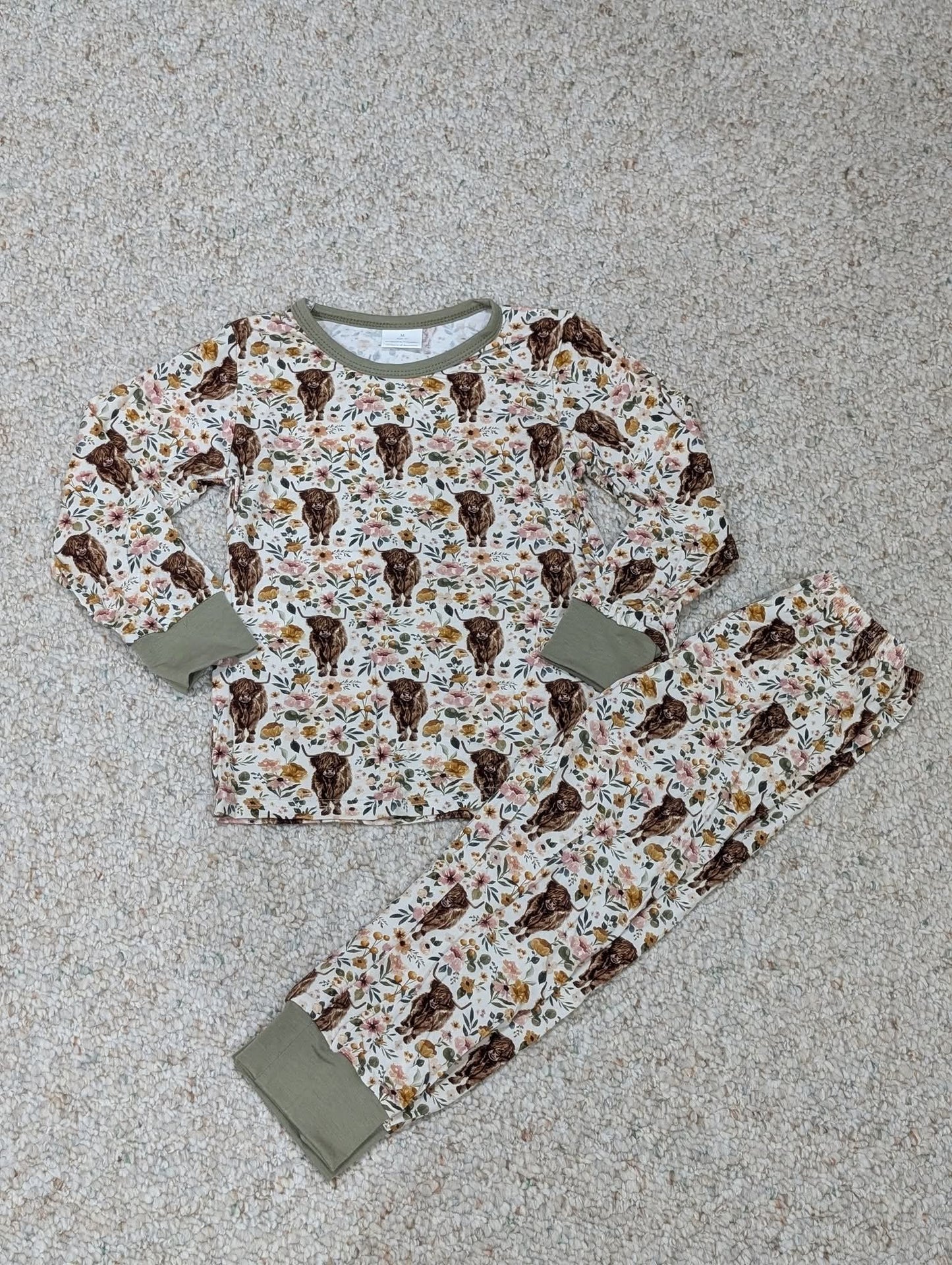 Floral Cow Lounge Set