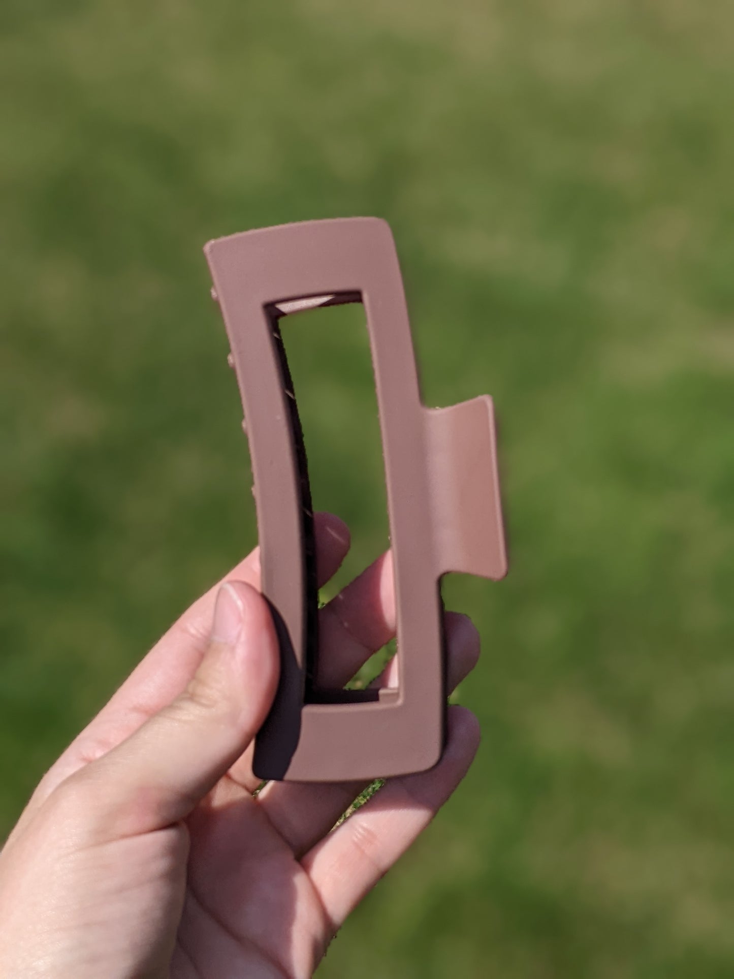Large clips