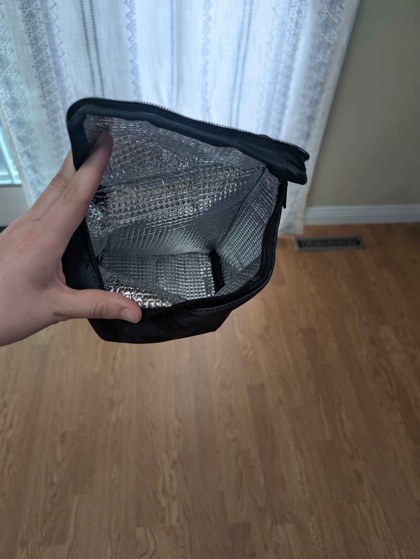 Insulated car trashcan