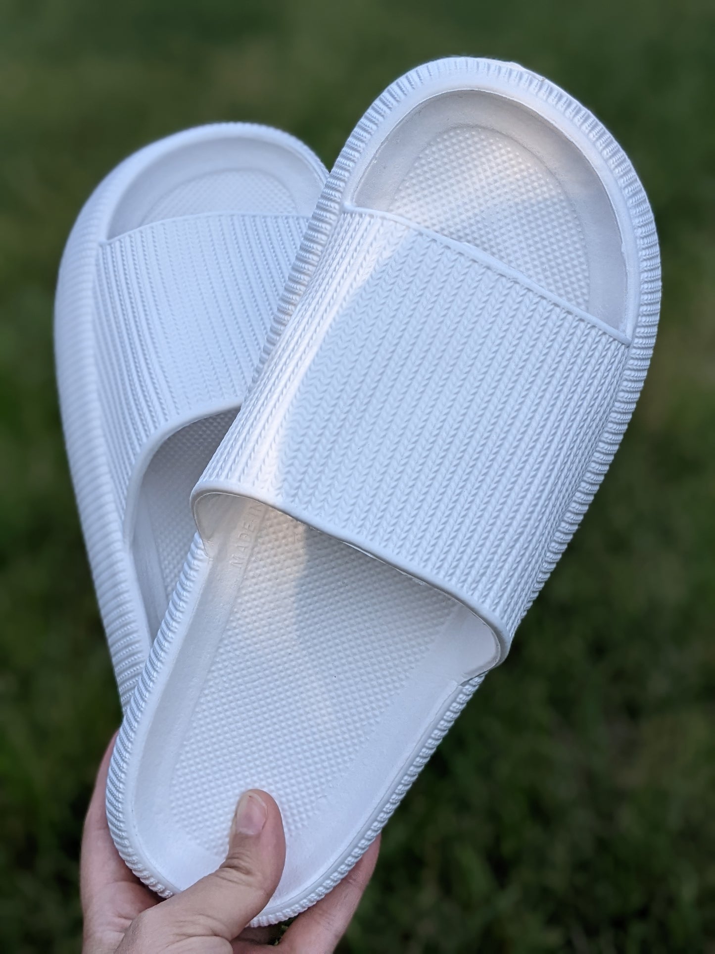 Cloud Foam sandals