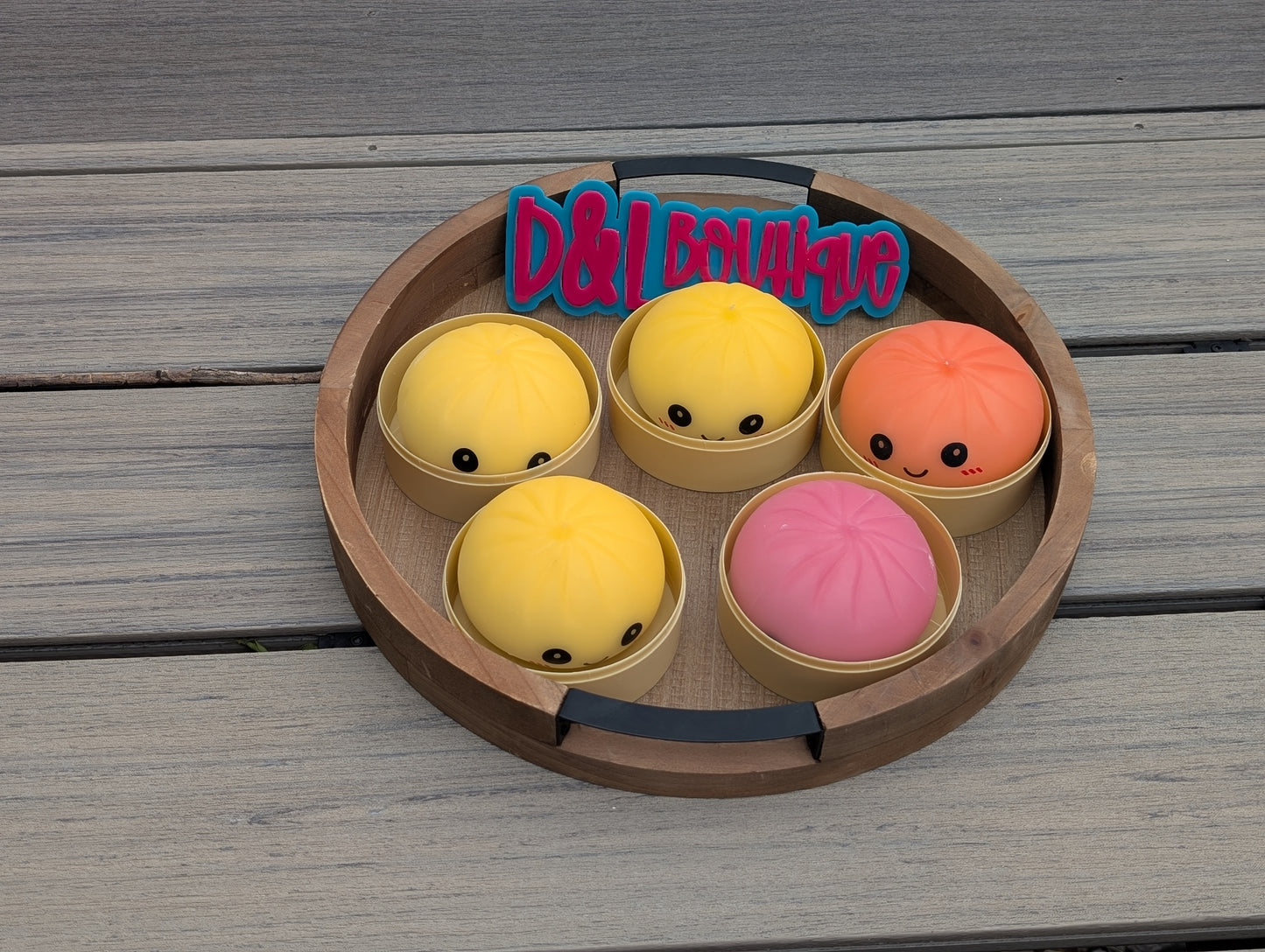 Color changing dumpling squishies **Colors sent at random**