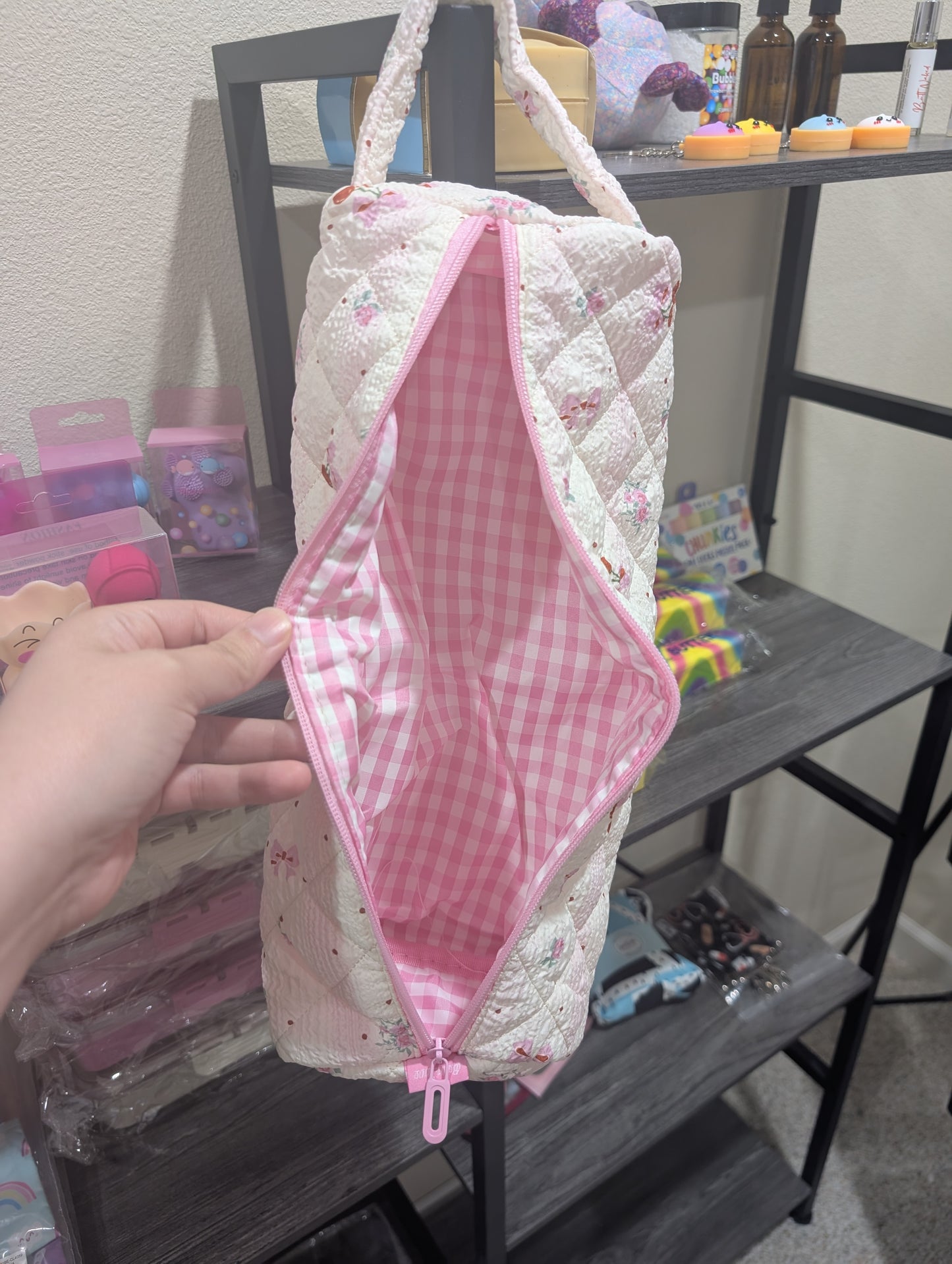 Quilted hot tools pouch