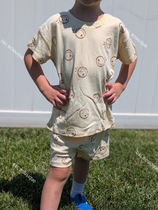 Kids 2pc Smiley outfit